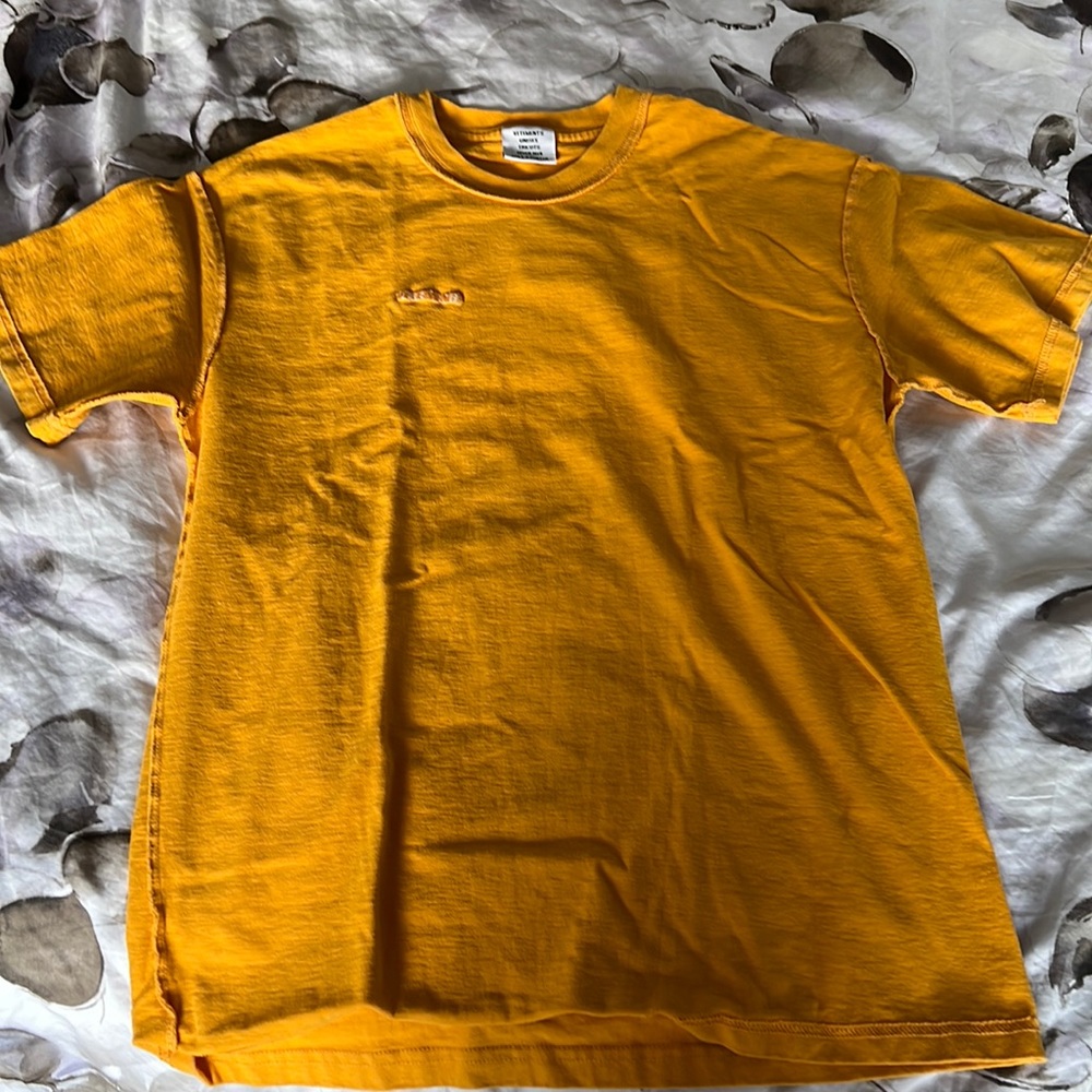 vetements tshirt